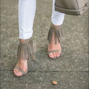 Steve Madden Fringe heels